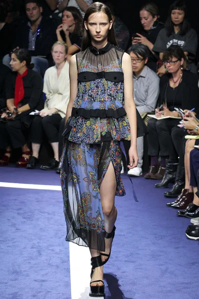 Look 69